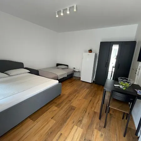 Apartmán Ljubljana Studios *