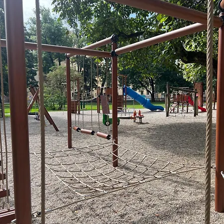 Ljubljana Studios דירה